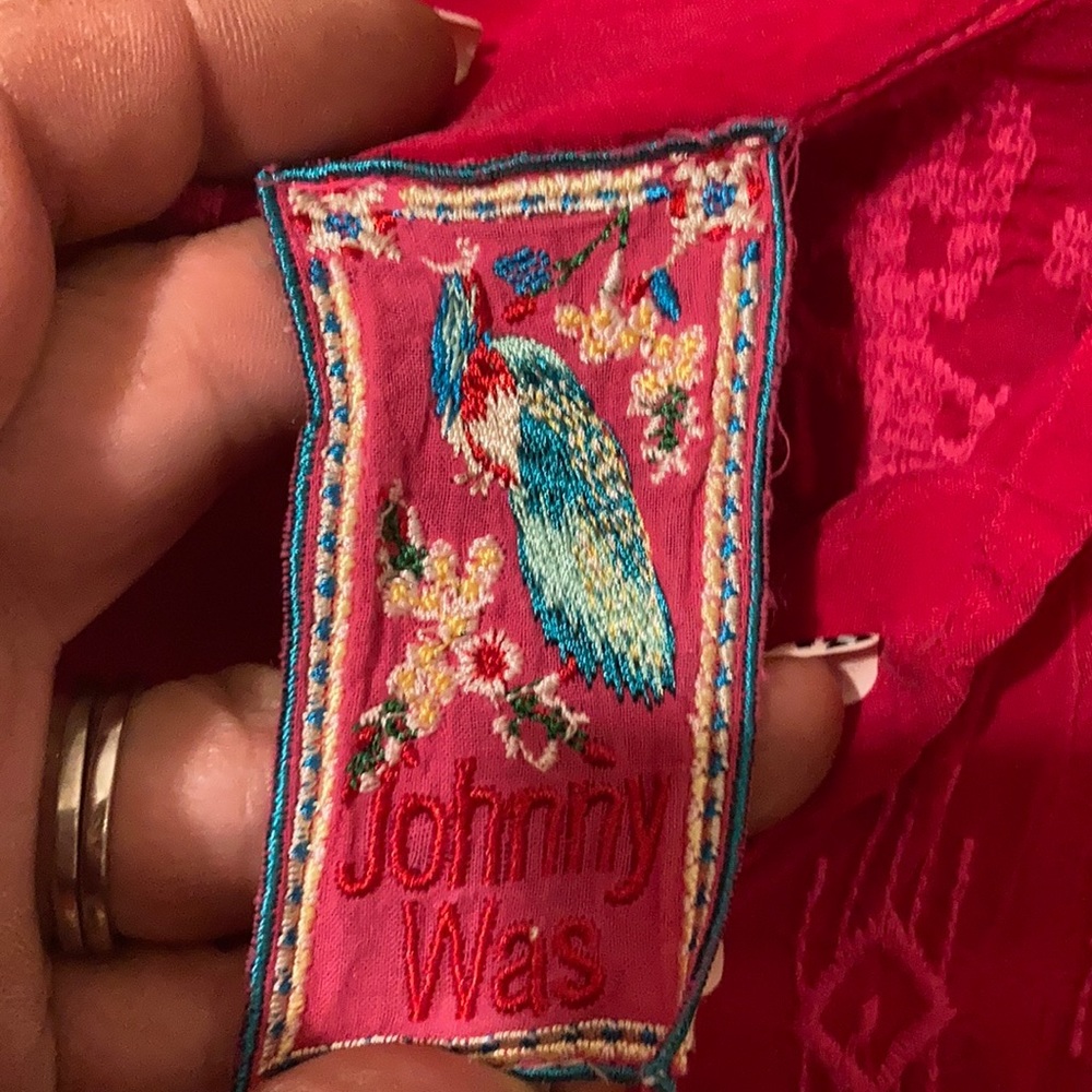 Johnny was tunic blouse